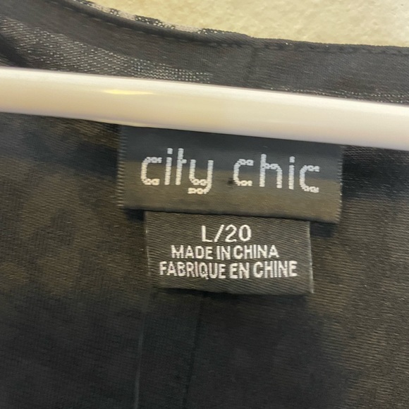 City Chic Plus Size Endearment Animal Print Dress - Picture 10 of 10